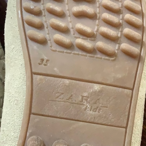 Zara kids cream nubuck suede slip on loafers, size 3.5 - Picture 2 of 6